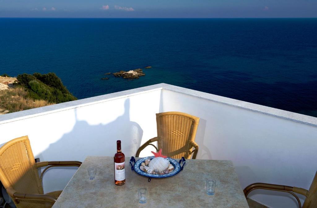 Mari-Christi Apartments Poros  Bagian luar foto